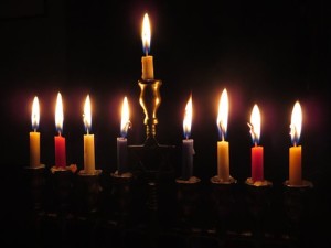 hanukkah-candles